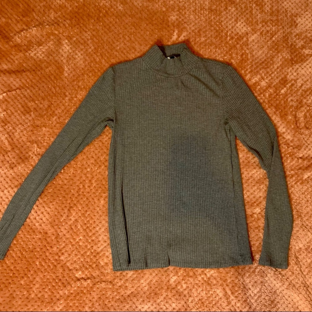 Mock neck ribbed